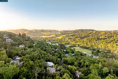 87 Claremont Ave, Orinda, CA 94563 - Photo 4