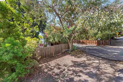 1983 Parkside Dr, Walnut Creek, CA 94597 - Photo 16