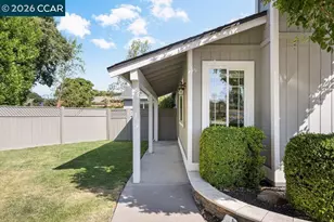 8798 Augusta Ct, Dublin, CA 94568 - Photo 2