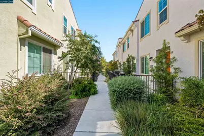 5301 Commerce Way #58104, Sacramento, CA 95835 - Photo 4