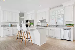 23 Shoal Dr, Daly City, CA 94014 - Photo 8