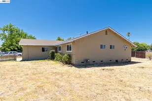 7700 Laramore, Sacramento, CA 95832 - Photo 2