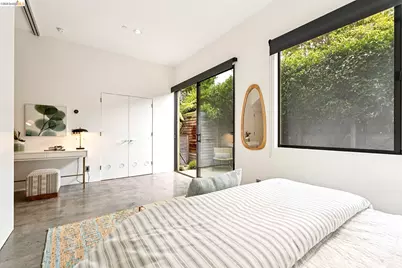2211 5th St #B, Berkeley, CA 94710 - Photo 14