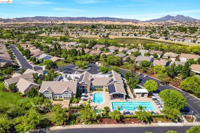 297 Baldwin Dr, Brentwood, CA 94513 - Photo 6