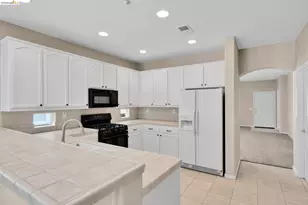297 Baldwin Dr, Brentwood, CA 94513 - Photo 12