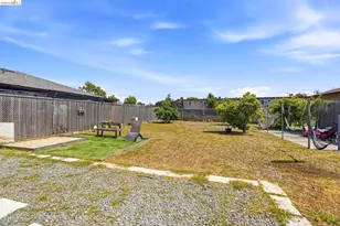 290 Shepherd Ave, Hayward, CA 94544 - Photo 24