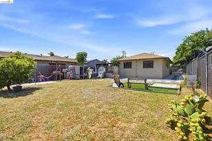 290 Shepherd Ave, Hayward, CA 94544 - Photo 32