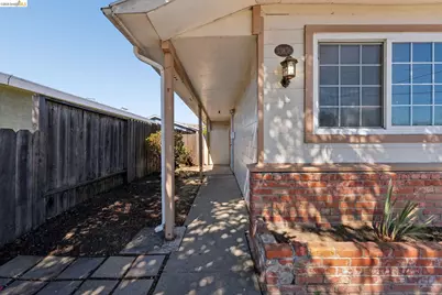 33856 8th St, Union City, CA 94587 - Photo 2