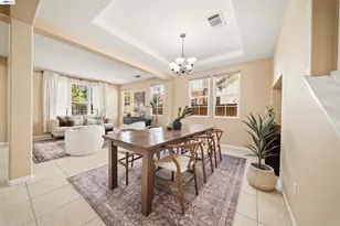 381 Hollister Ave, Alameda, CA 94501 - Photo 6