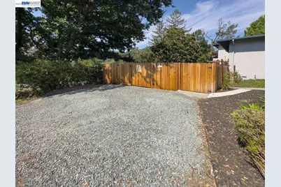 3255 Sweet Dr, Lafayette, CA 94549 - Photo 28