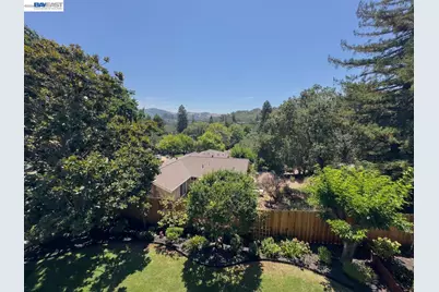 3255 Sweet Dr, Lafayette, CA 94549 - Photo 4