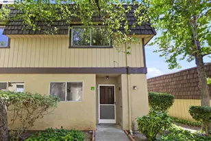 10401 Shaw St, Oakland, CA 94605 - Photo 1