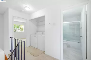 10401 Shaw St, Oakland, CA 94605 - Photo 22
