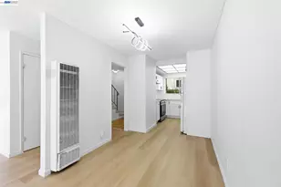 10401 Shaw St, Oakland, CA 94605 - Photo 10