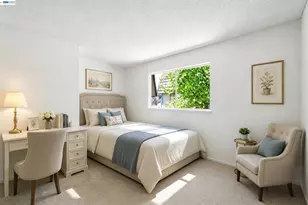 10401 Shaw St, Oakland, CA 94605 - Photo 32