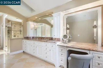 694 Los Palos Dr, Lafayette, CA 94549 - Photo 22