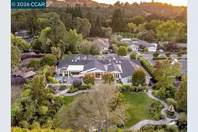 694 Los Palos Dr, Lafayette, CA 94549 - Photo 56
