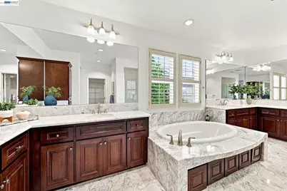 4568 Martin St, Union City, CA 94587 - Photo 38