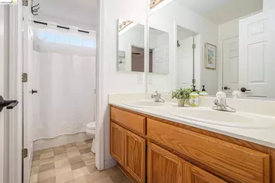 266 Brady Street, Martinez, CA 94553 - Photo 24
