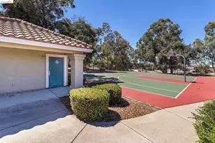 266 Brady St, Martinez, CA 94553 - Photo 30