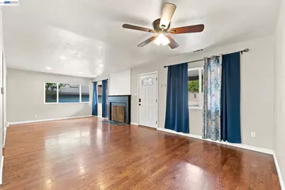 1210 Highland Blvd, Hayward, CA 94542 - Photo 6