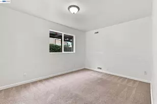 1210 Highland Blvd, Hayward, CA 94542 - Photo 22