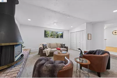 1787 Roxbury Dr, Concord, CA 94519 - Photo 22