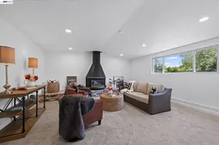 1787 Roxbury Dr, Concord, CA 94519 - Photo 20