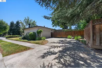 1787 Roxbury Dr, Concord, CA 94519 - Photo 4
