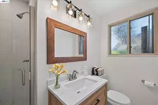 1787 Roxbury Dr, Concord, CA 94519 - Photo 26