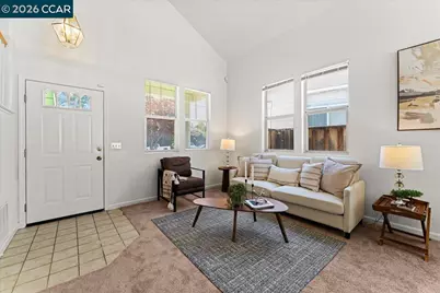 2304 Grassland Way, Antioch, CA 94531 - Photo 6