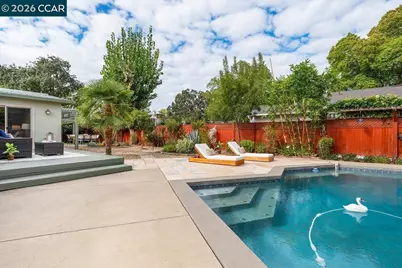 31 Rogers Ct, Pleasant Hill, CA 94523 - Photo 28