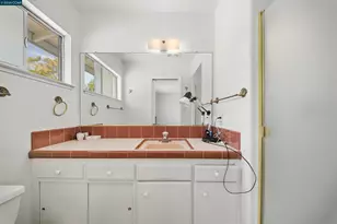 732 Moraga Rd, Moraga, CA 94556 - Photo 12
