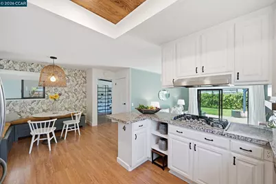1739 Woodcrest Dr, Concord, CA 94521 - Photo 8