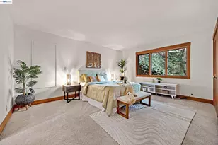 7360 Claremont Ave, Berkeley, CA 94705 - Photo 18