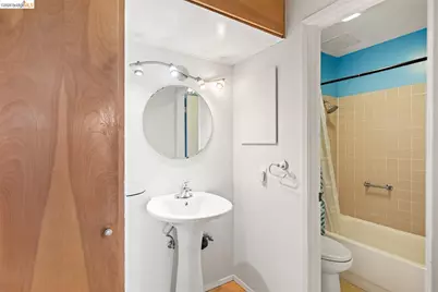 3 Commodore Dr #B153, Emeryville, CA 94608 - Photo 30