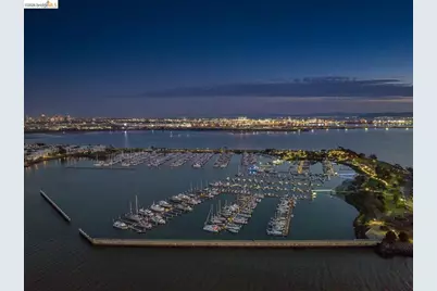 3 Commodore Dr #B153, Emeryville, CA 94608 - Photo 50