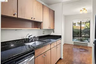 3 Commodore Dr, Emeryville, CA 94608 - Photo 16