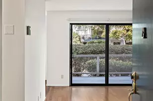3 Commodore Dr, Emeryville, CA 94608 - Photo 32