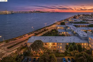 3 Commodore Dr, Emeryville, CA 94608 - Photo 38