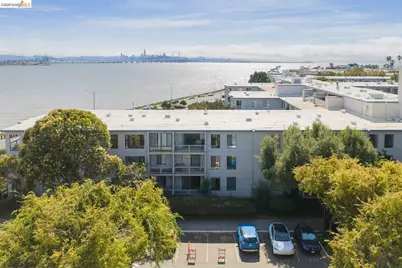 3 Commodore Dr #B153, Emeryville, CA 94608 - Photo 36