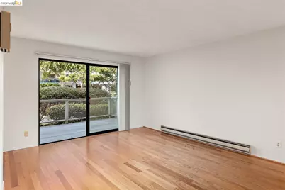 3 Commodore Dr #B153, Emeryville, CA 94608 - Photo 12