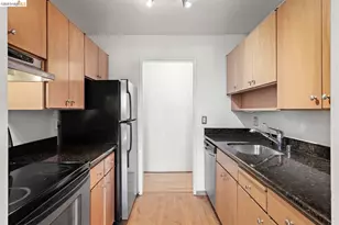 3 Commodore Dr, Emeryville, CA 94608 - Photo 18
