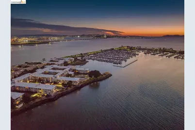 3 Commodore Dr #B153, Emeryville, CA 94608 - Photo 48