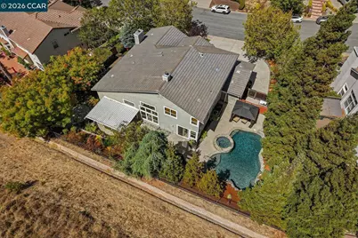 1116 Peacock Creek Dr, Clayton, CA 94517 - Photo 76