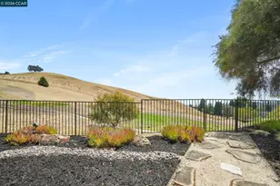 580 Buttonwood Dr, Danville, CA 94506 - Photo 68