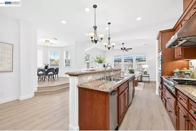 3063 Ridgefield Ct, Dublin, CA 94568 - Photo 8