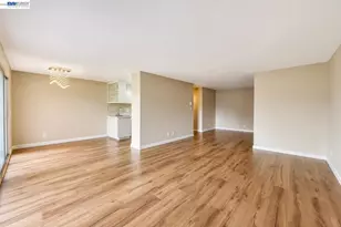 121 Buckingham Dr, Santa Clara, CA 95051 - Photo 4