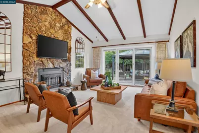 8 Casey Glen Ct, Clayton, CA 94517 - Photo 28