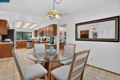 8 Casey Glen Ct, Clayton, CA 94517 - Photo 22